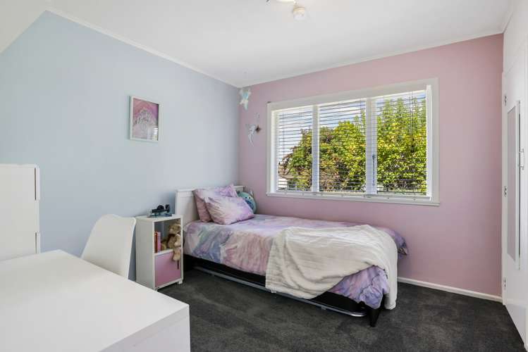 1/51 Lancaster Road Beach Haven_8