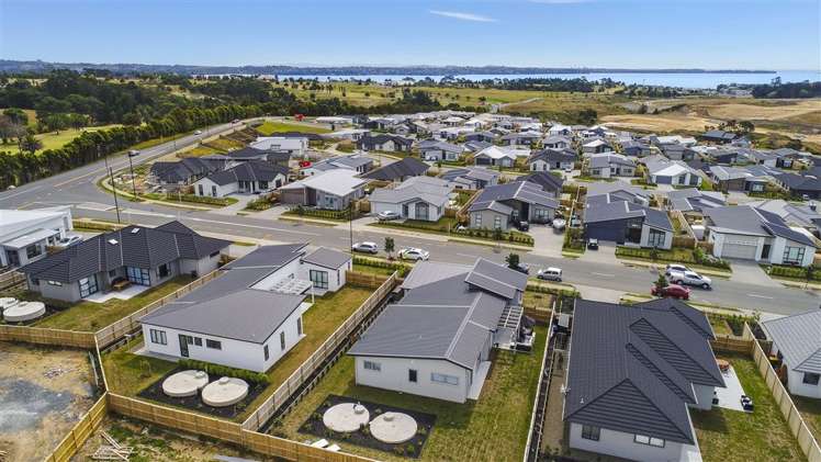 7 Mahutonga Avenue Beachlands_20