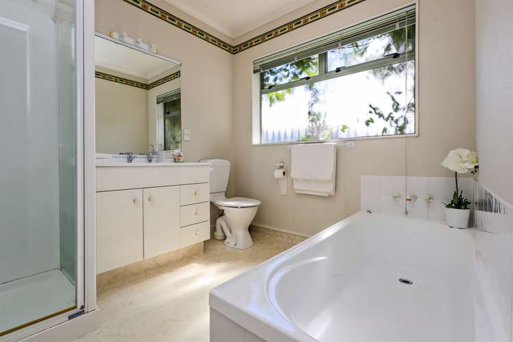 2 Addington Place Taradale_15