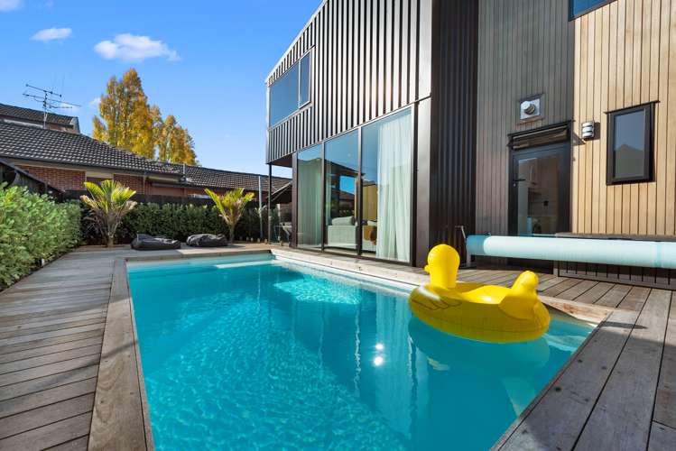 805a River Road Chartwell_22