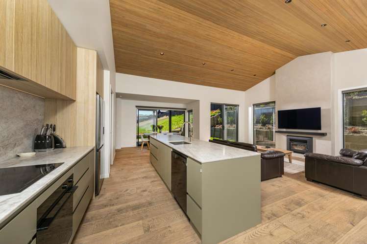 53 Avalon Station Drive_5