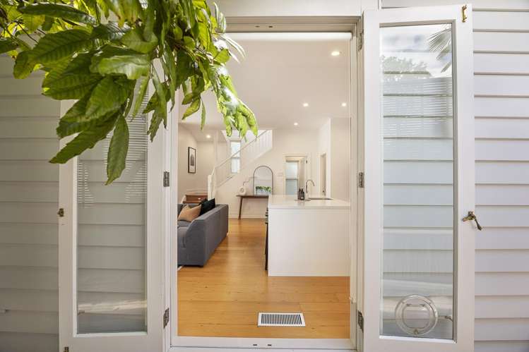 11 Vine Street St Marys Bay_11