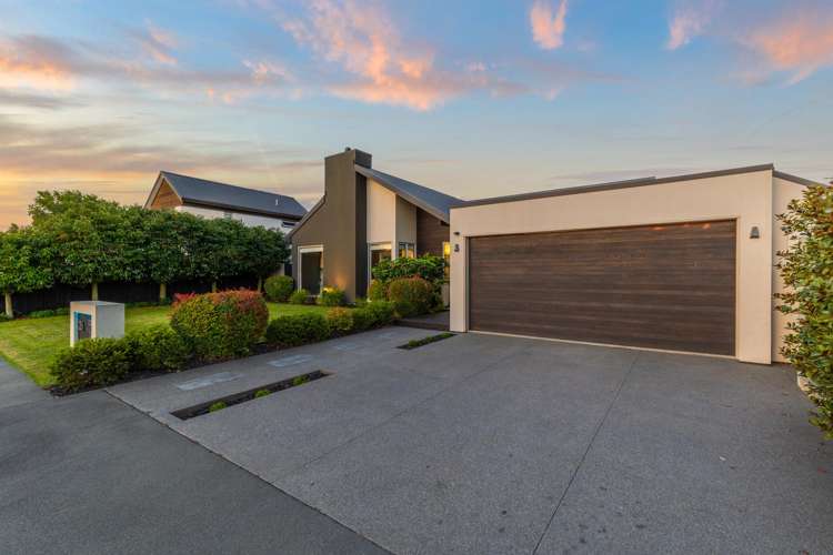 26 Waitikiri Square Parklands_7