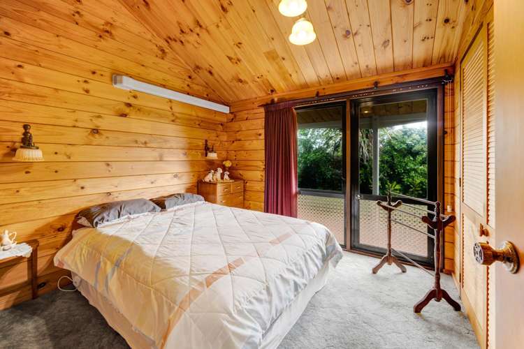 16 Heaphy Road Opunake_20