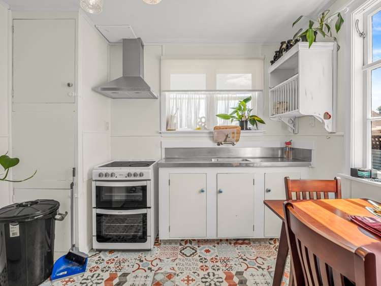 22 Duff Crescent Highbury_9