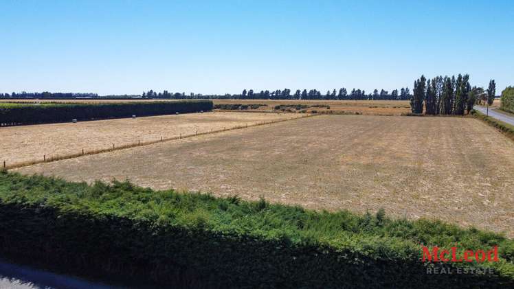 2898 Thompsons Track Lauriston_24