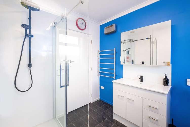 302b King Street South Hastings_8