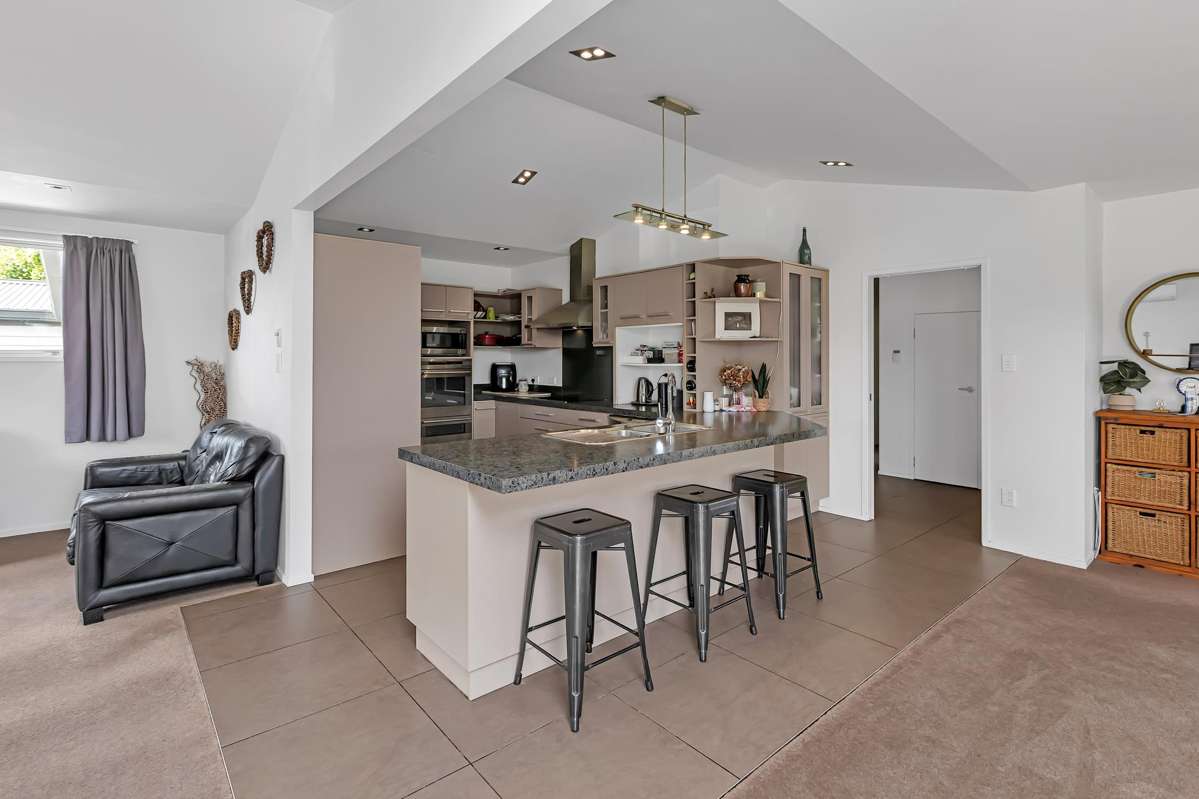 712 One Tree Point Road_1