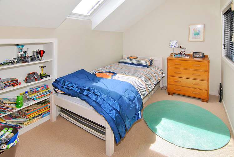 36 Cedarwood Street Woodridge_16