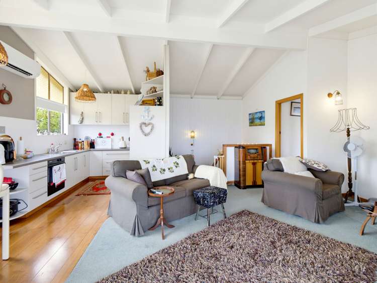 9 Sandy Beach Road Tinopai_5