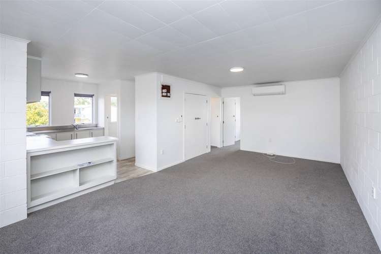 Units 1 - 10 at 11 Coates Street Hamilton_9