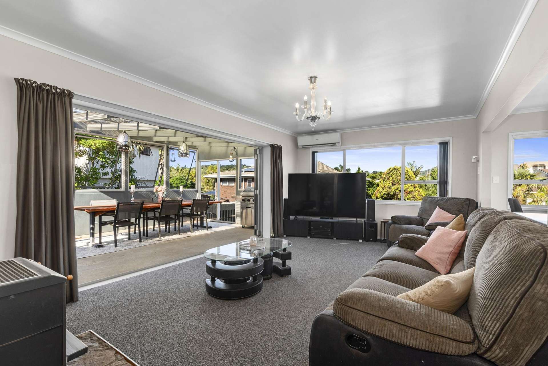 8 Moa Place Onerahi_0