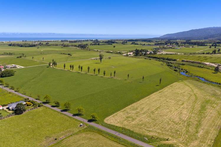 71 Waverley Street Karamea_7