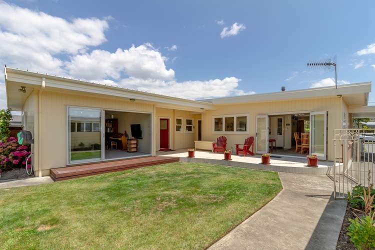 12 Upham Crescent Taradale_1