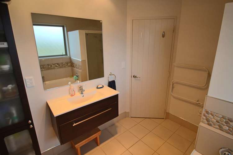 163 Keogans Road Hokitika_23