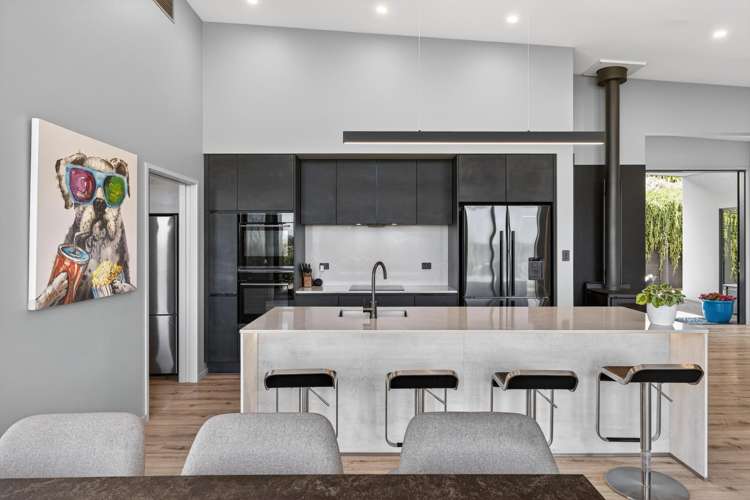 13 Redmund Spur Road_5