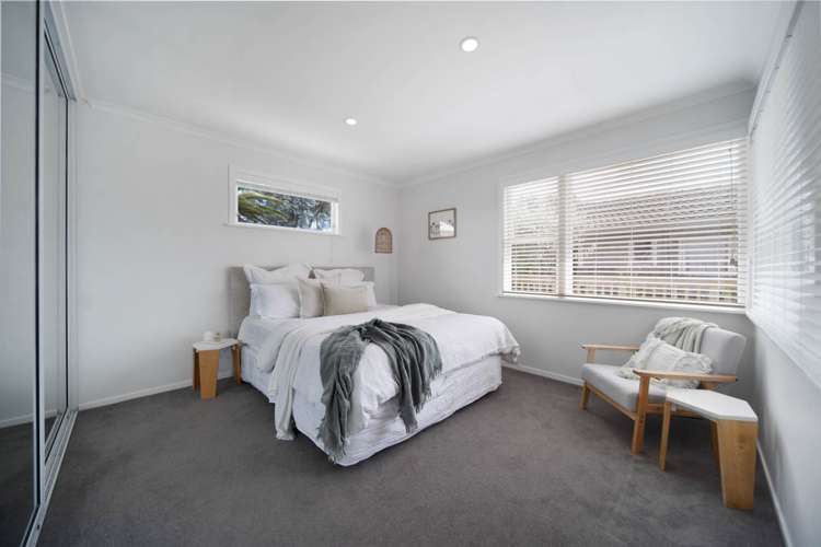 61 Ennis Avenue Pakuranga Heights_12