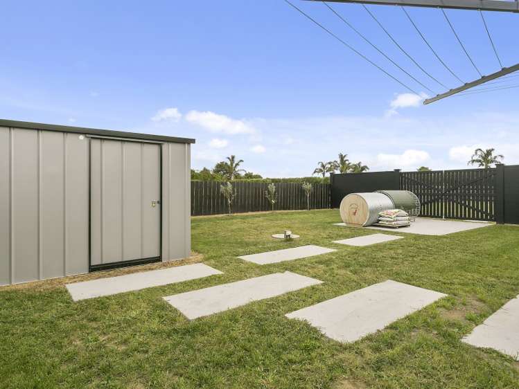 5 Alan Livingston Drive Cambridge_23