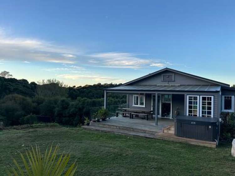 472 Wainui Road Raglan_20