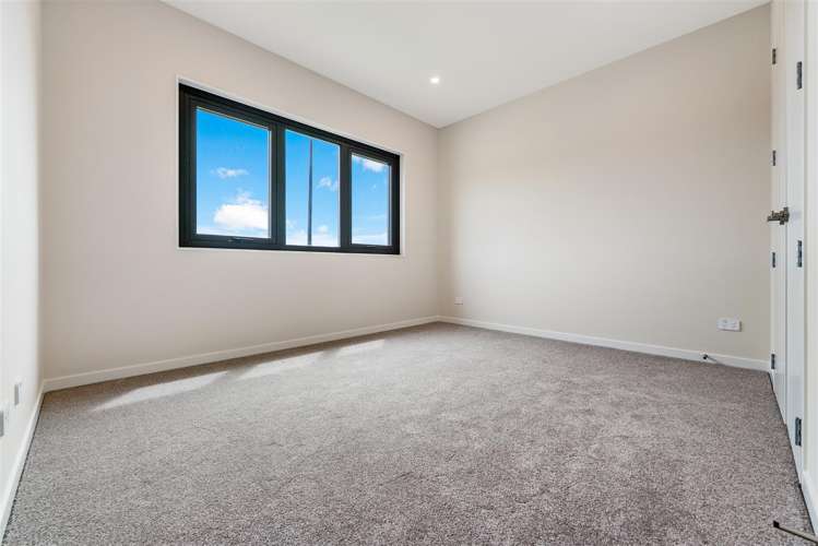 23 whakairo crescent Gulf Harbour_9