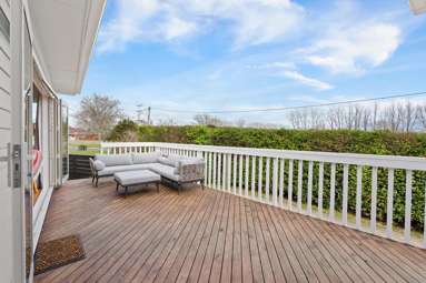 35 Riverhead Road_4