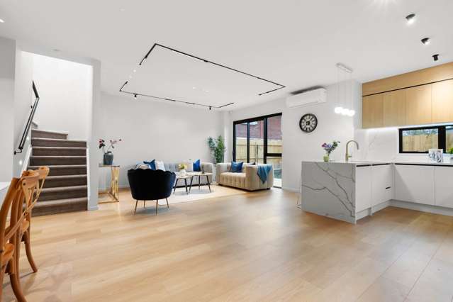 4A Fratley Avenue Farm Cove_2