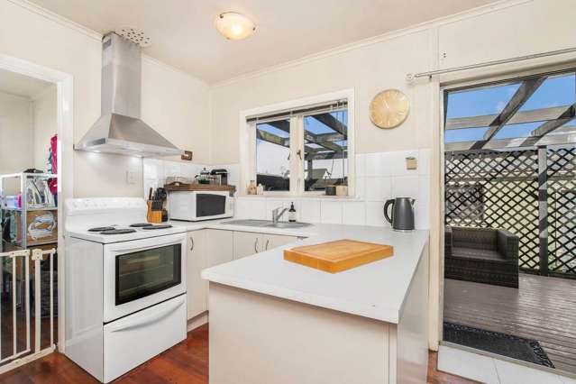 1/21 Rollerson Street Papakura_1