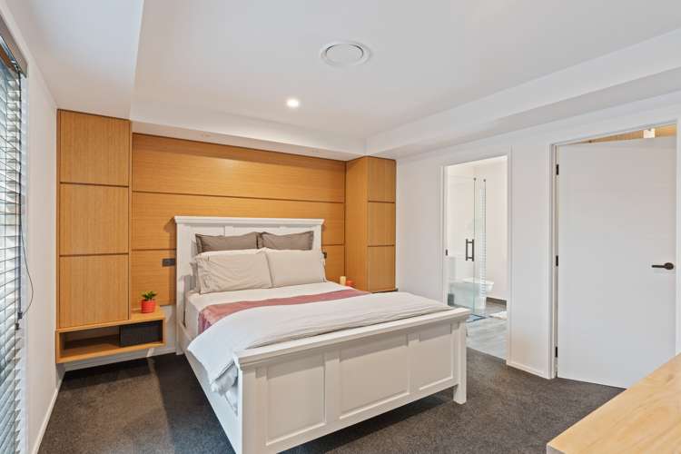 12 Mackillop Way Brooklands_23