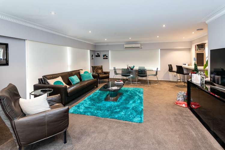 1/130 Cook Street Cockle Bay_4