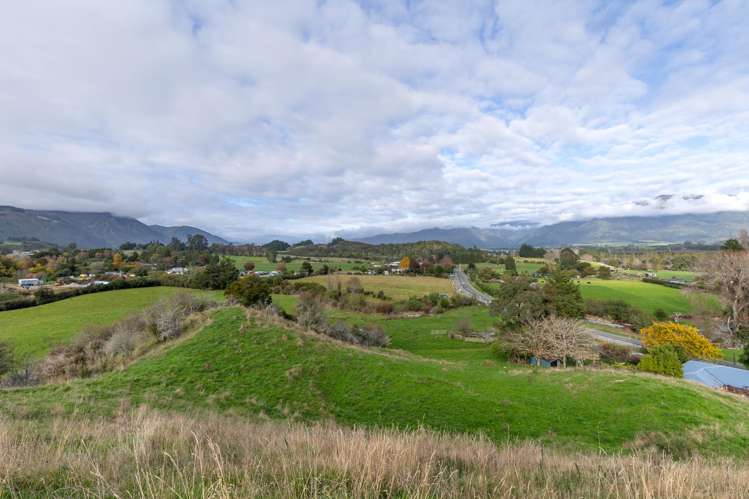 1982 Takaka Valley Highway Takaka_14