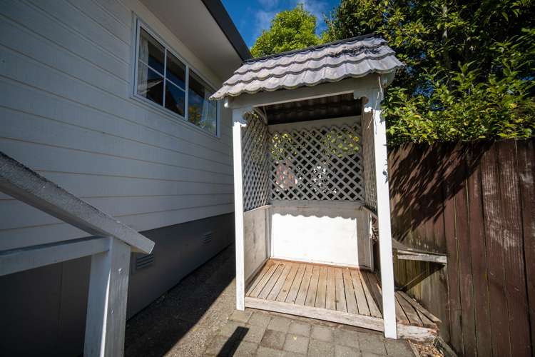 4 Cropp Place Richmond_13