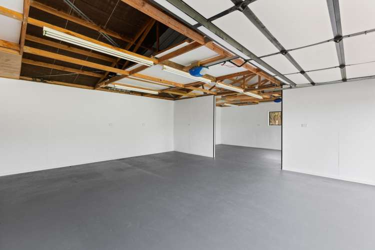 526 Manutahi Road Lepperton_14