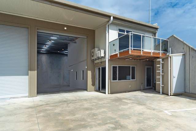 6/25-27 Packham Crescent Stoke_1