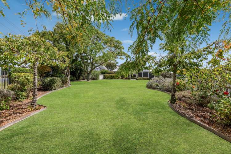6 Pohutukawa Road Beachlands_6