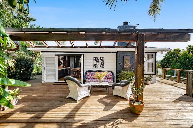 23 Cliff Road Torbay_4