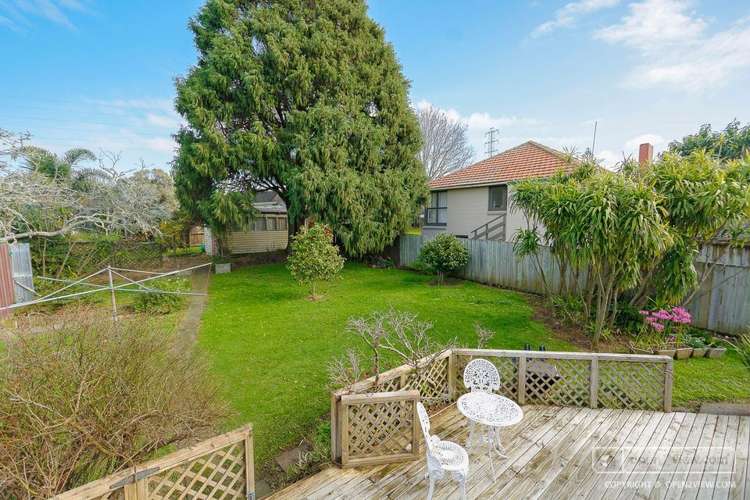 9 Ayrton Street Te Atatu South_5
