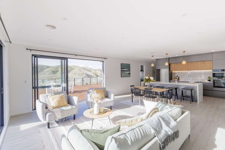 142 Amesbury Drive Churton Park_7