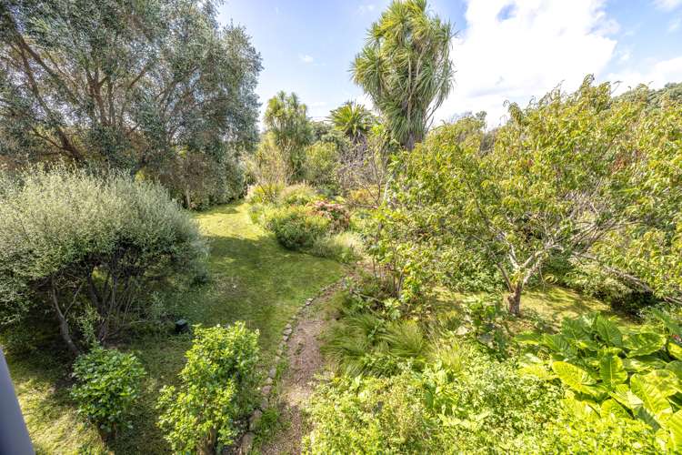 6/136 Ocean View Road Oneroa_18