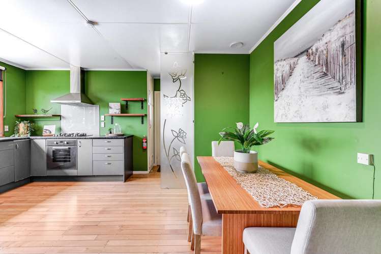 16 Tongariro Street Chartwell_6