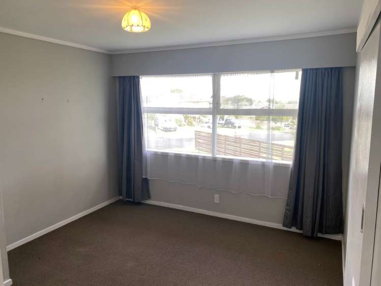 8 Patricia Place Hillpark_12