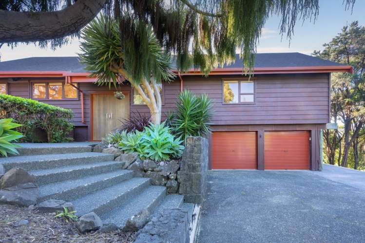 11a Longfellow Parade Glen Eden_24