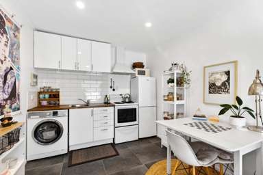 11/335 Kennedy Road_1