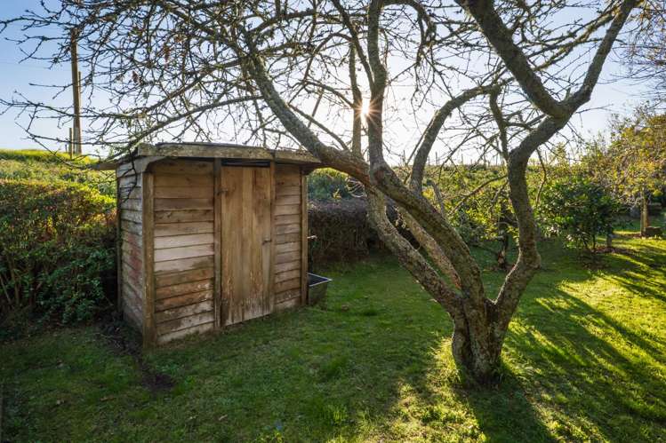 1 Koutunui Road Athenree_18