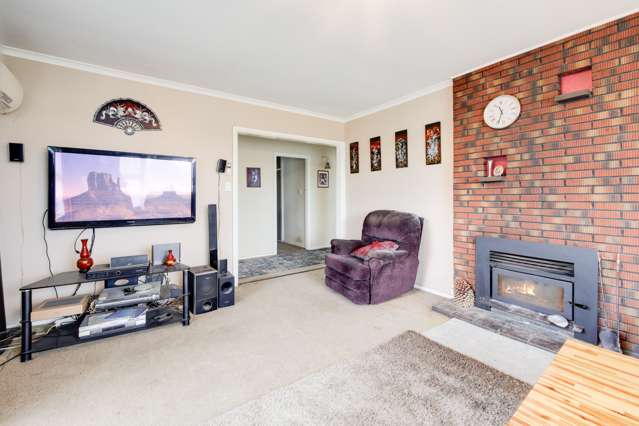 52 Lyndhurst Crescent Aranui_2