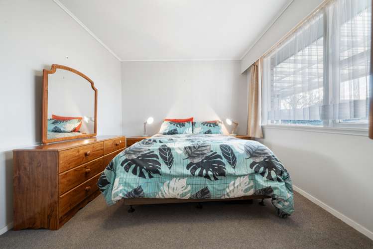 5 Moana Crescent Redwoodtown_10