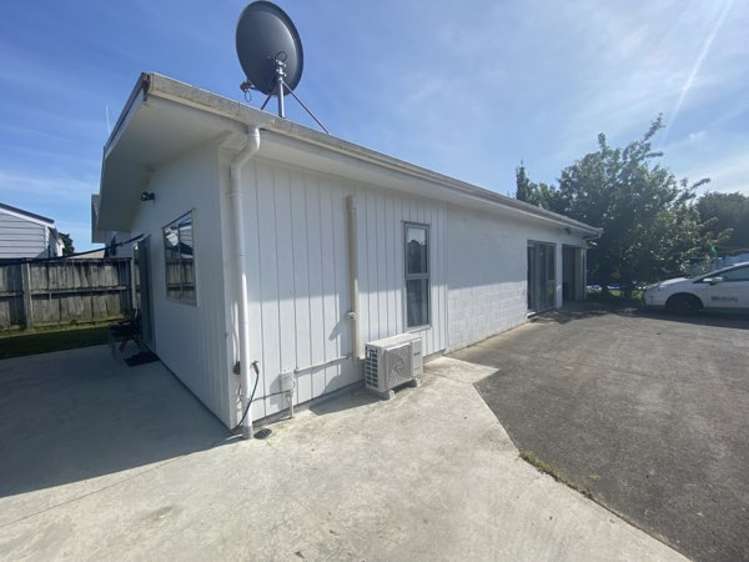 19A Masefield Drive Enderley_1