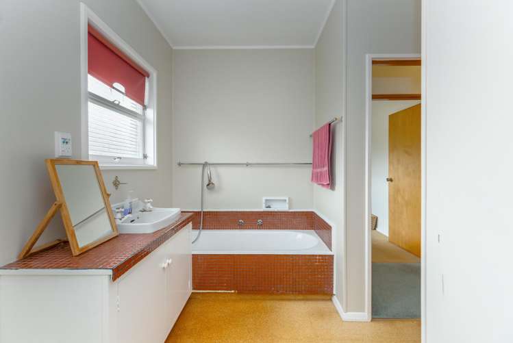 8 Terrace End Masterton_23