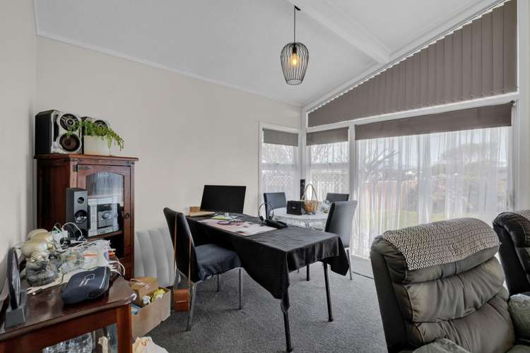 7 Rimu Street Hawera_10