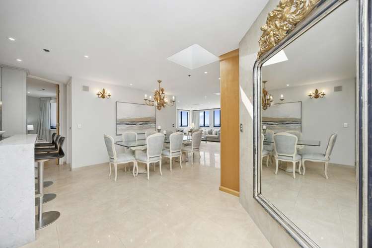 6b/173 Hurstmere Road Takapuna_10