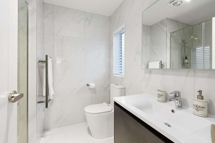 3 Paige Road Orewa_21